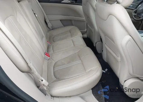 2017 Lincoln Mkz Hybrid Reserve z USA, uszkodzony, nr VIN 3LN6L5MU6HR654956